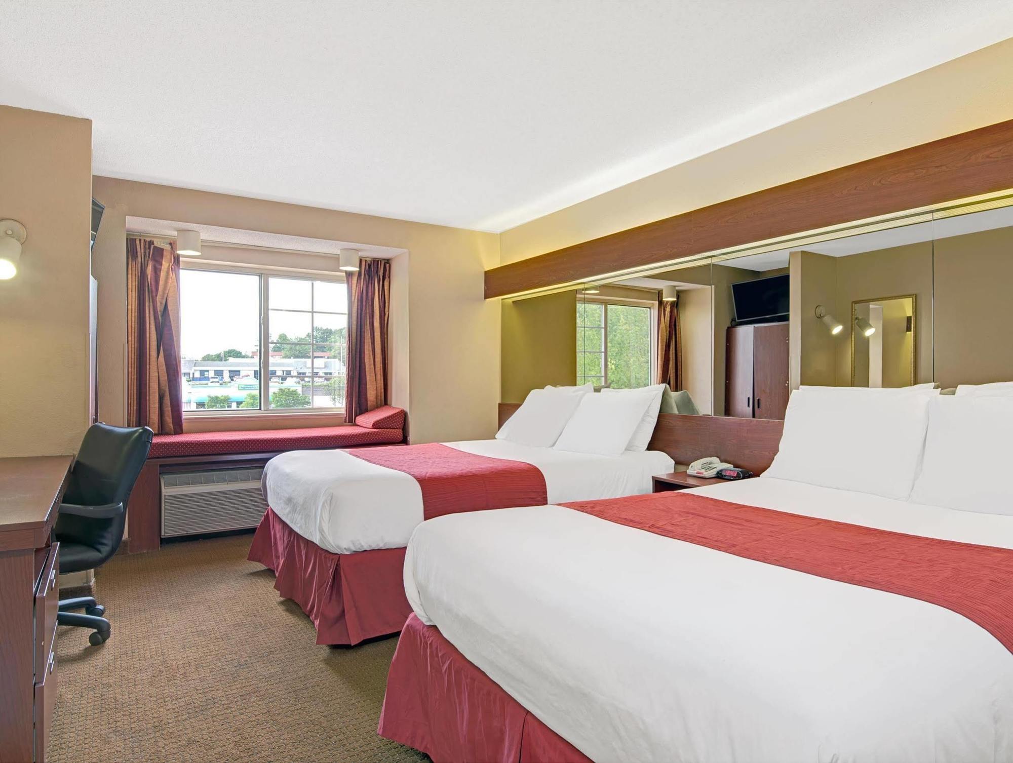 Microtel & By Wyndham Hotel